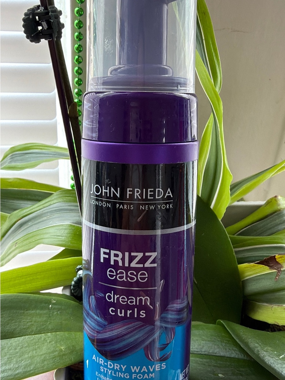 Frizz Ease Dream Curls Air-Dry Styling Foam - Purple